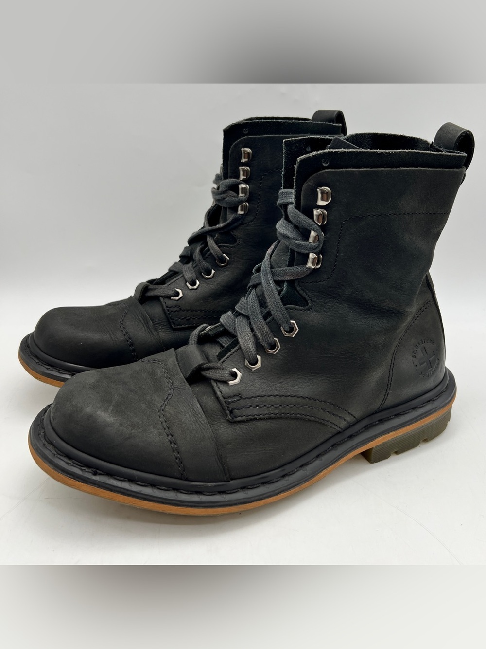 Dr. Martens Pier Men’s Size 8 Black Leather 9-Eye Cap Toe Combat Boots